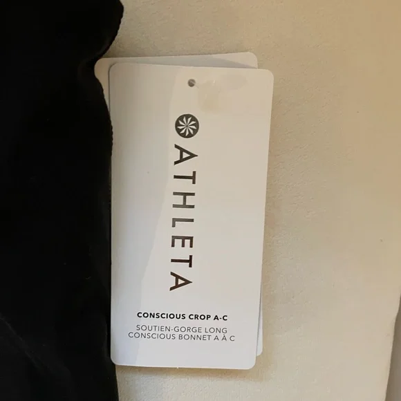 NWT ATHLETA Conscious Crop Top A-C in Black Size M - Picture 9 of 10